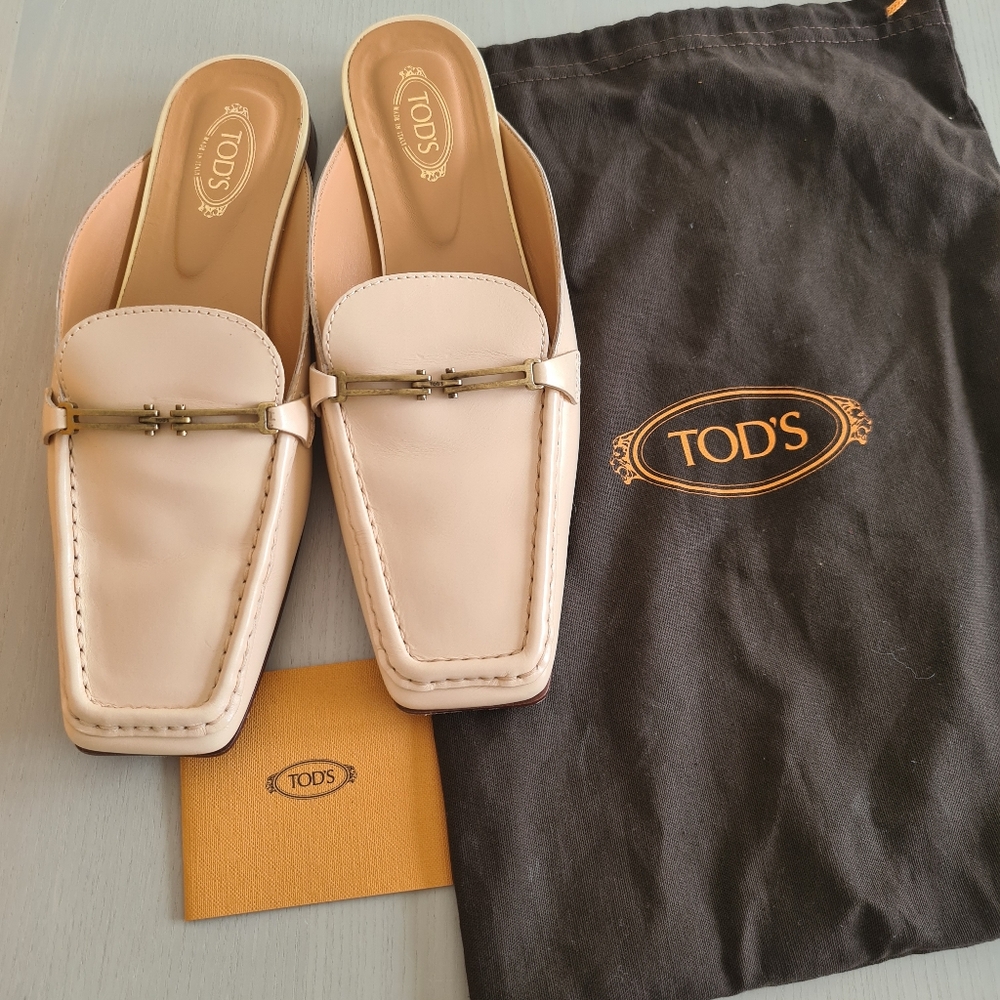 Tod's Women's Cuoio Flat Cream Leather Mules Loafers Sz 8.5 $450 Old Money